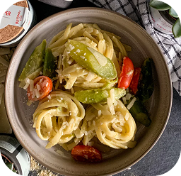 Fettuccine s citronem a chřestem